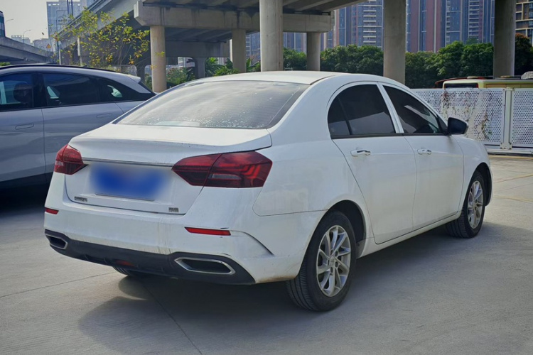 Emgrand 2022 car image #4
