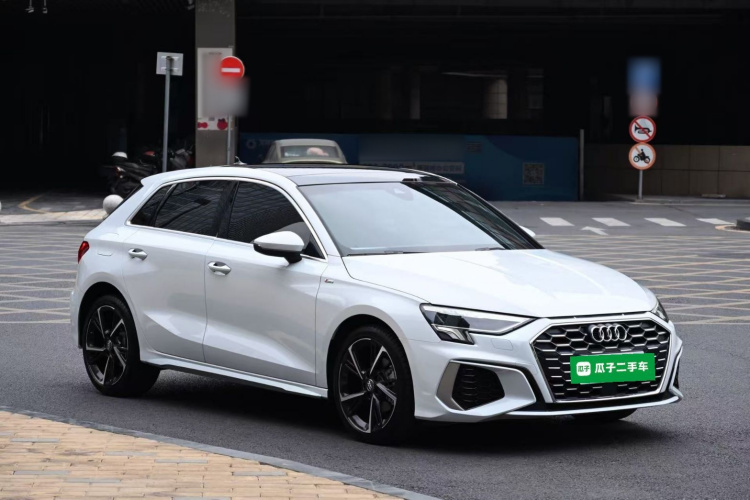 Audi A3 2021 car image #4