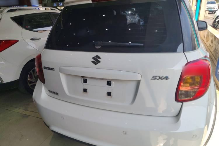 铃木 天语 SX4 2014 汽车图片 #4