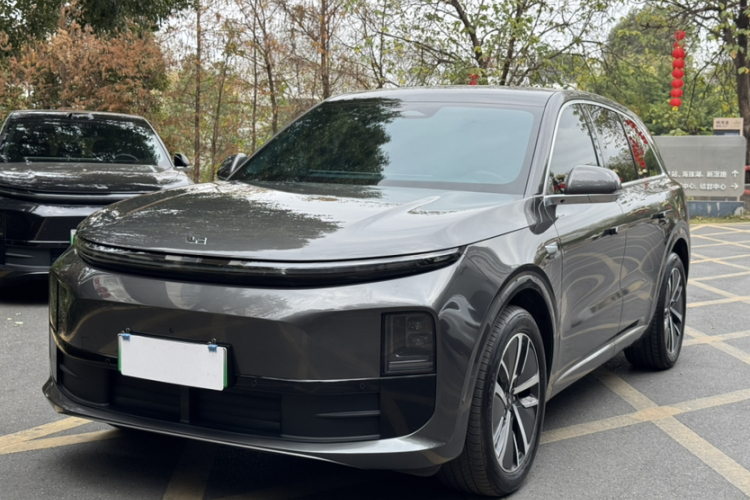 Li L6 2024 imagem de carro #4