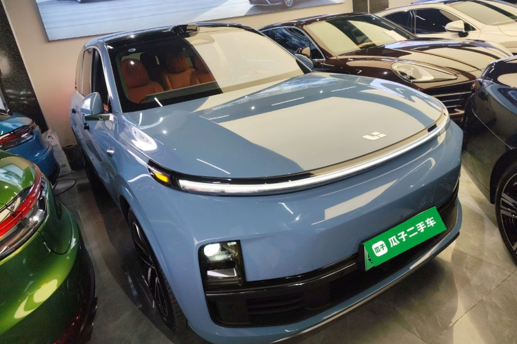 Li L9 2022 صورة سيارة #4