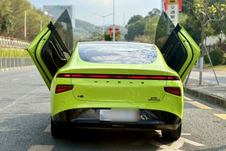 Xpeng P7 2021 imagen de coche #4