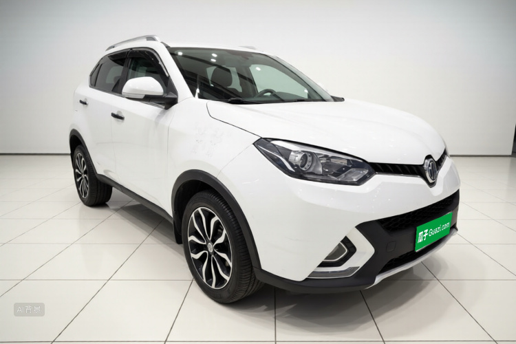 MG GS 2015 car image #4