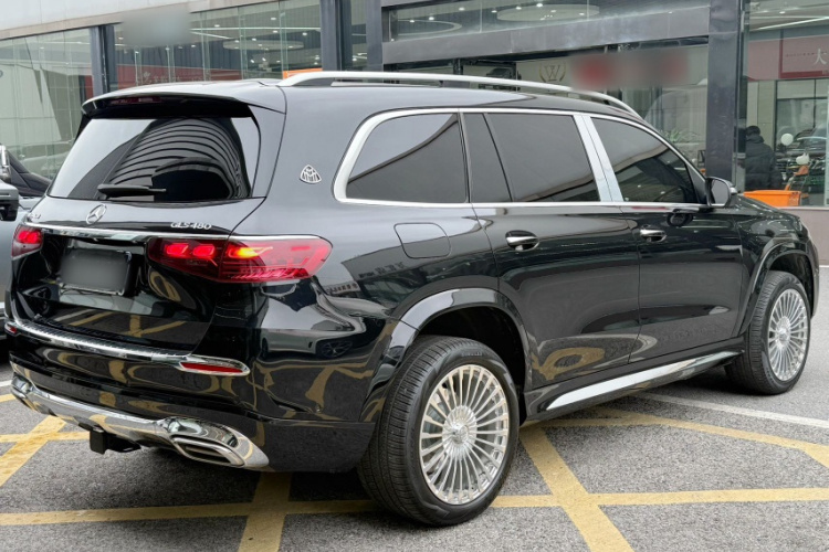 Mercedes-Benz 2024 car image #4