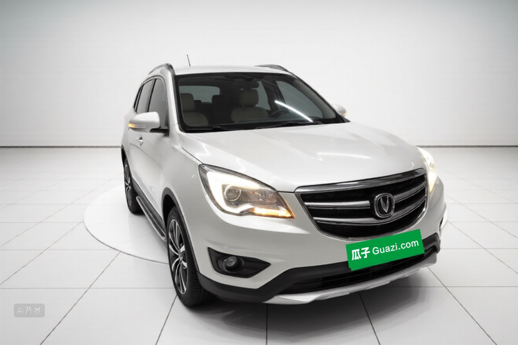 Changan CS35 2018 صورة سيارة #4