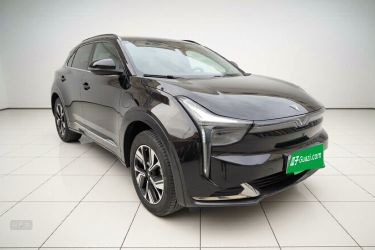 哪吒汽车 哪吒U 2023 汽车图片 #4