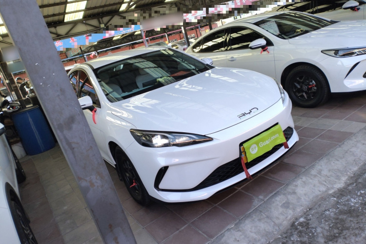 BYD Seal 05 DM-i 2025 car image #4