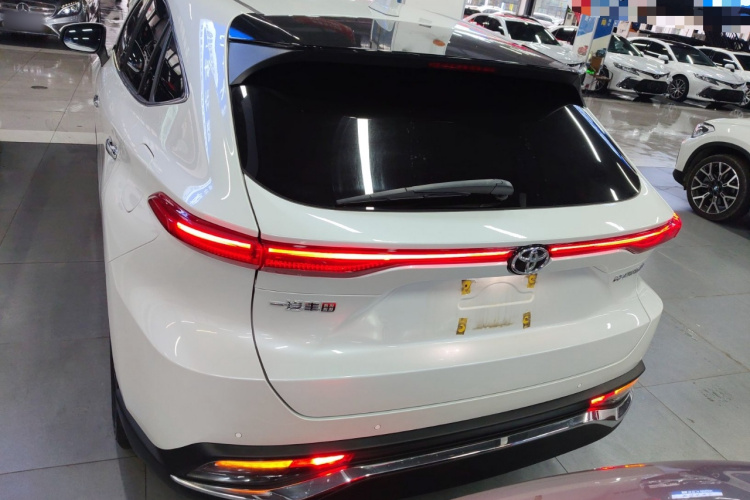 Toyota Harrier 2022 immagine di auto #4