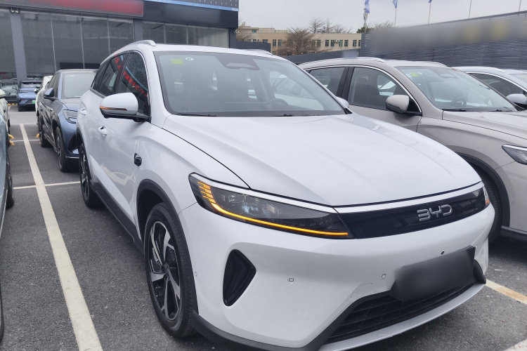 BYD Sea Lion 05 DM-i 2025 image de voiture #4