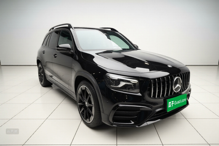 Mercedes-Benz GLB AMG 2025 car image #4