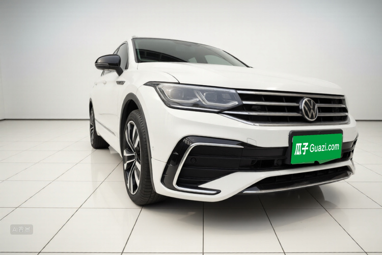 Volkswagen Tiguan X 2022 car image #4