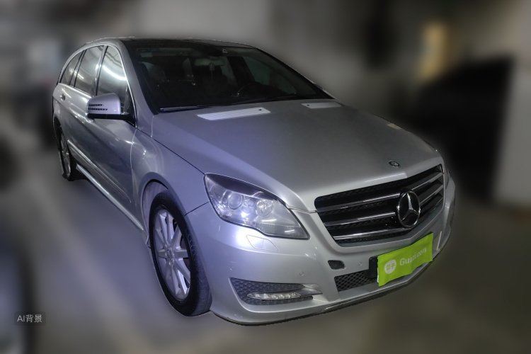 Mercedes-Benz R Class 2012 immagine di auto #4