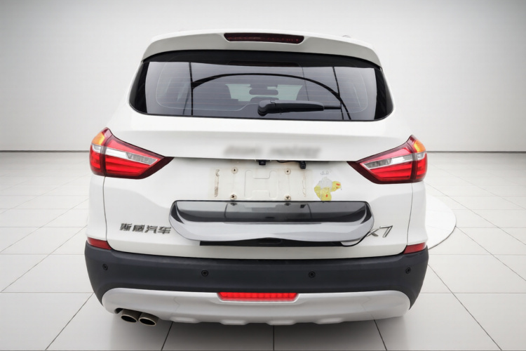 SWM X7 2021 immagine di auto #4