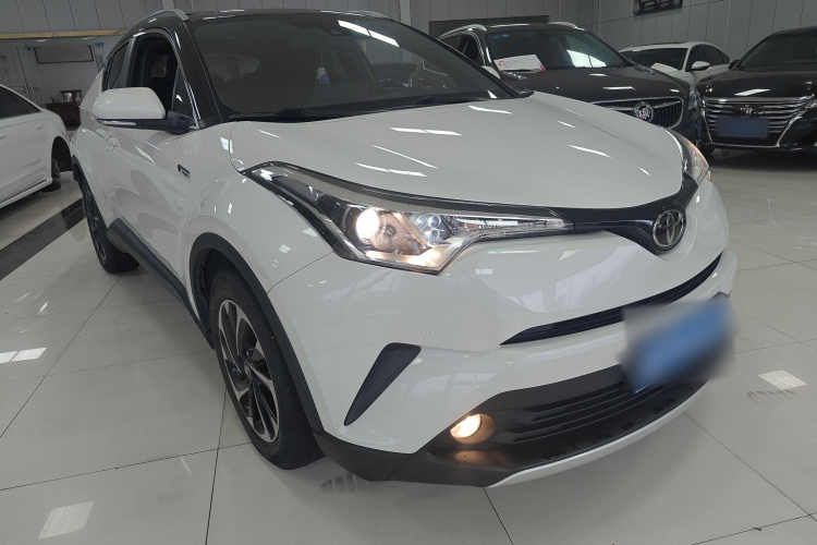 Toyota Izoa 2020 car image #4