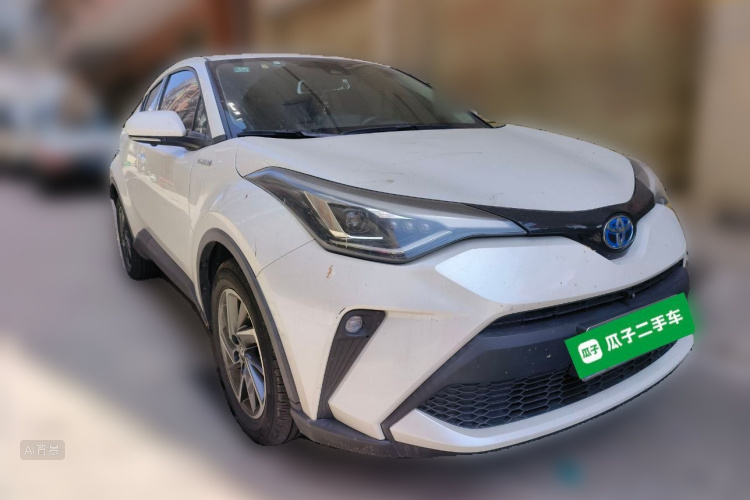Toyota C-HR 2021 car image #4