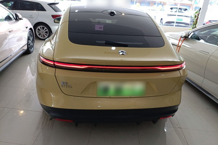 蔚来 蔚来ET5 2024 汽车图片 #4