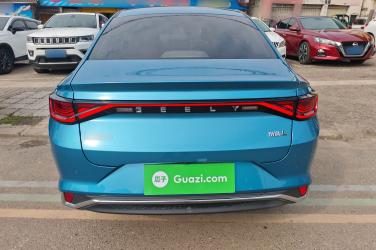 GEELY Emgrand L 2022 صورة سيارة #4