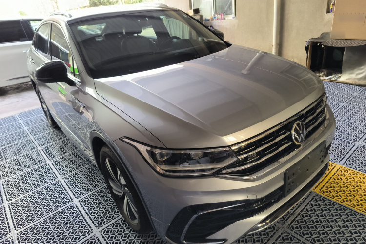 Volkswagen Tiguan X 2021 immagine di auto #4