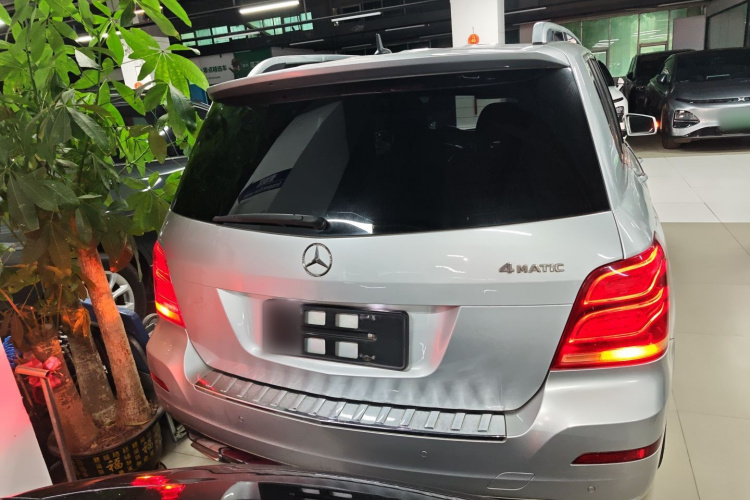 Mercedes-Benz GLK Class 2016 car image #4