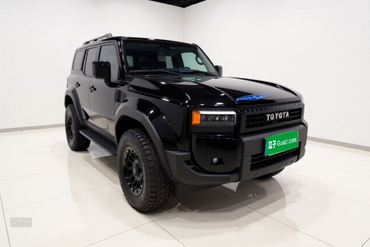 Toyota Land Cruiser Prado 2025 car image #4