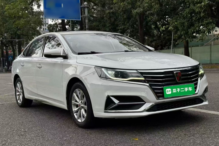 Roewe i6 New Energy 2019 изображение автомобиля #4
