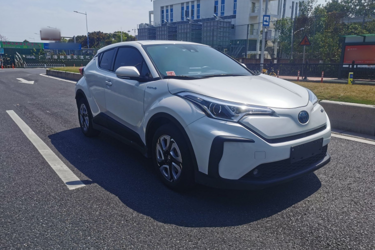 Toyota C-HR EV 2021 car image #4