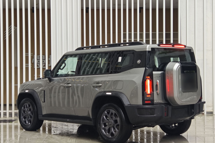 Jetour Traveller car image #4