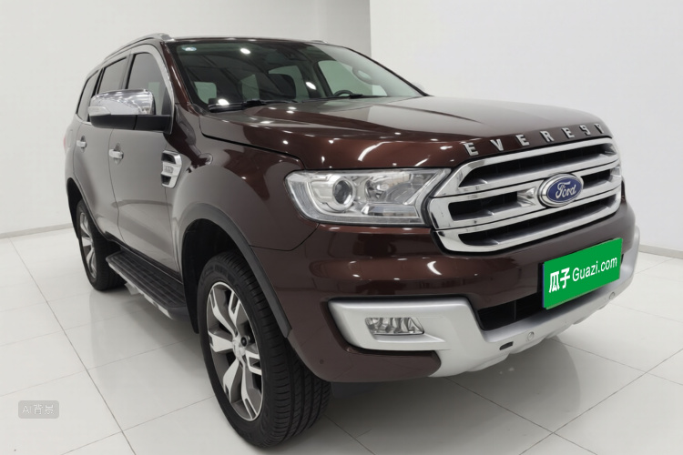 Ford Everest 2018 immagine di auto #4