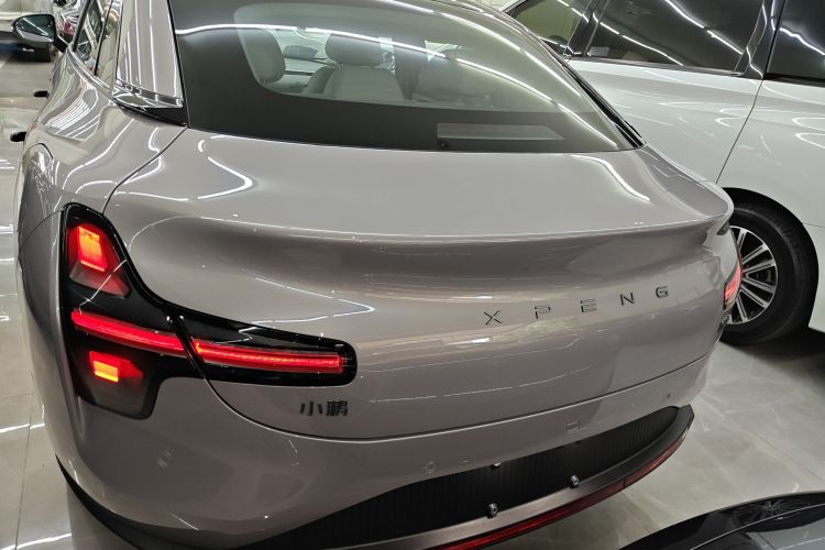 Xpeng MONA M03 2026 immagine di auto #4