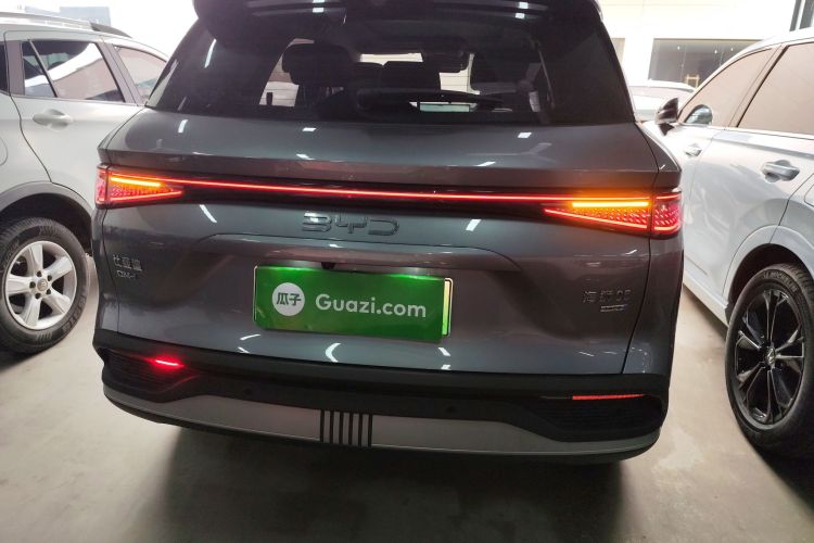 BYD Sea Lion 05 DM-i 2025 image de voiture #4