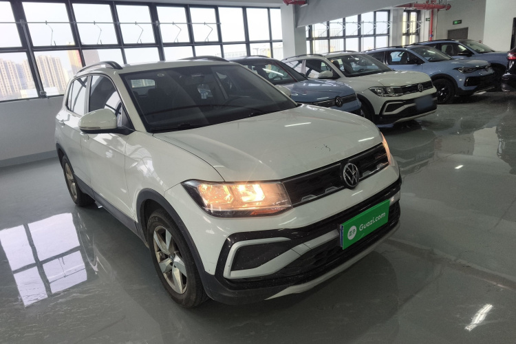 Toyota T-Cross 2023 car image #4