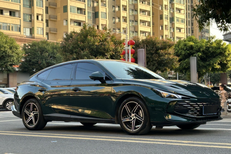 MG 7 2023 изображение автомобиля #4