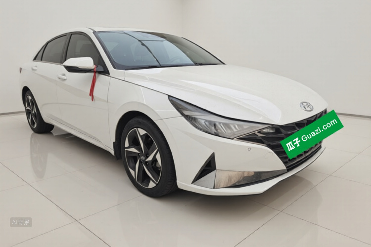 Hyundai Elantra 2021 immagine di auto #4