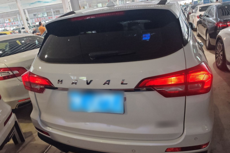 Haval M6 2020 #4 Haval M6 2020 car image #4