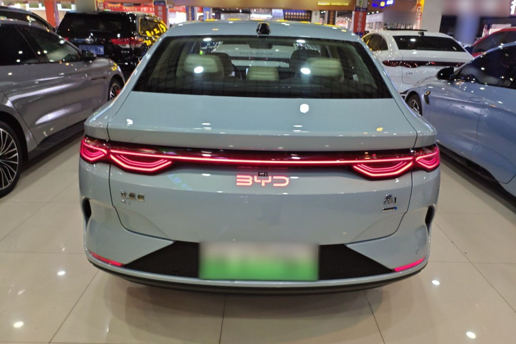 BYD Qin L 2025 car image #4