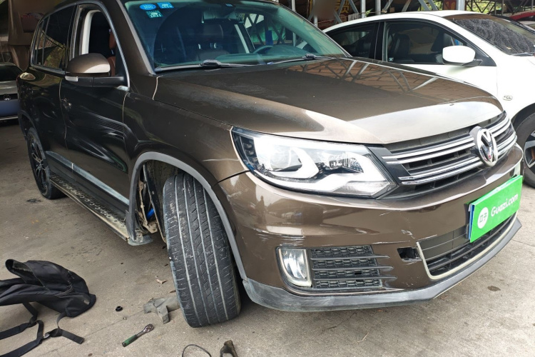 Volkswagen Tiguan 2015 car image #4