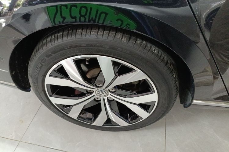 Volkswagen Magotan 2019 immagine di auto #4