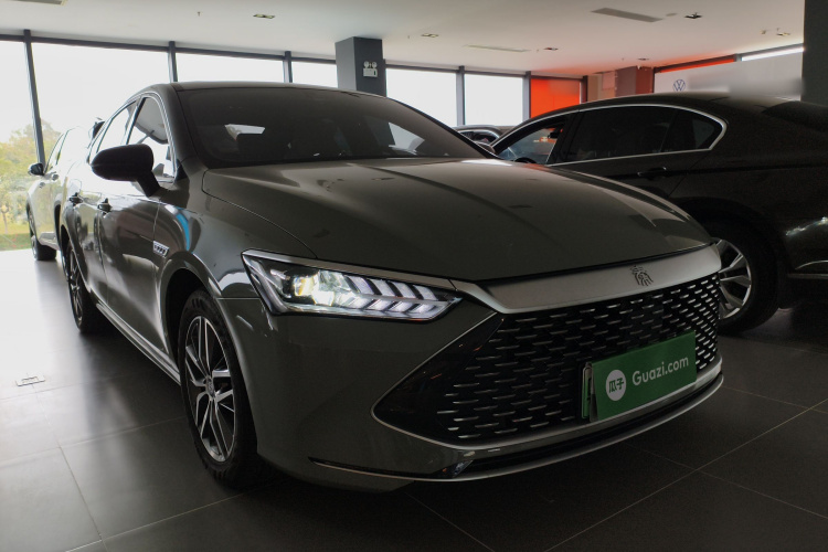 BYD Qin Plus 2023 imagem de carro #4