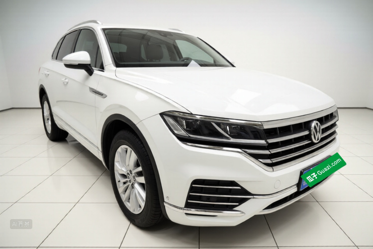 Volkswagen Touareg 2018 car image #4