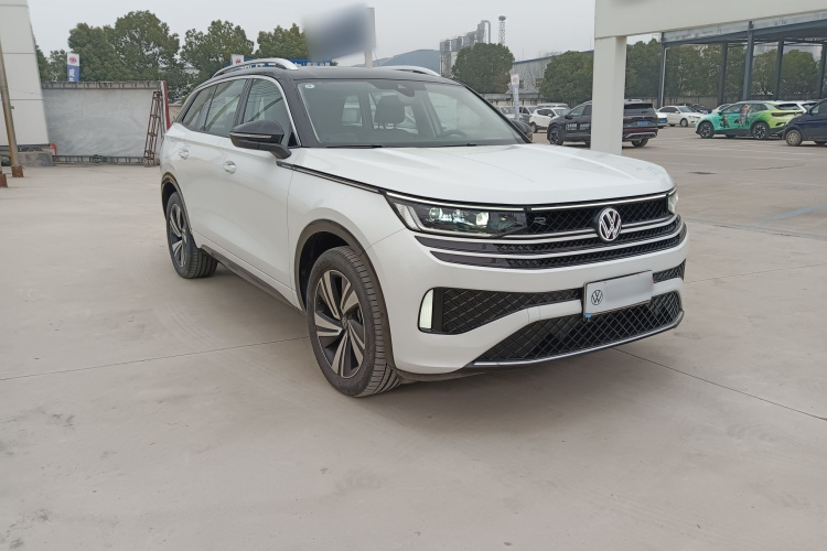 Volkswagen Tavendor 2024 car image #4