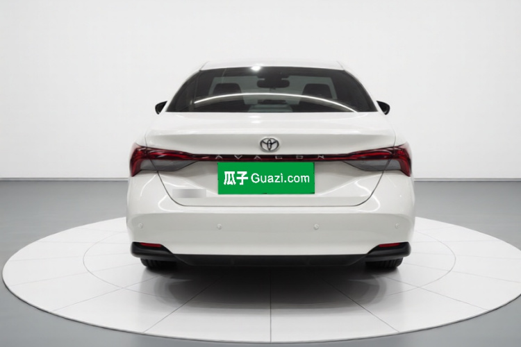 Toyota Avalon 2024 car image #4