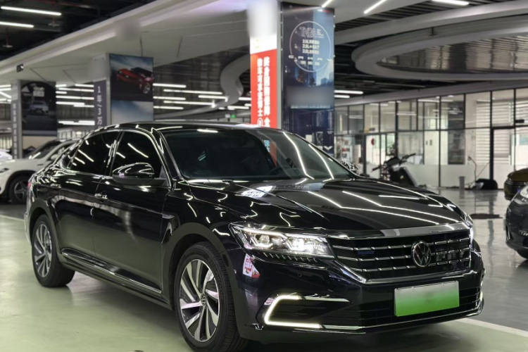 Volkswagen Passat New Energy 2021 immagine di auto #4