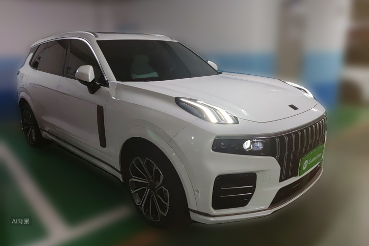 Lynk & Co 09 2022 car image #4