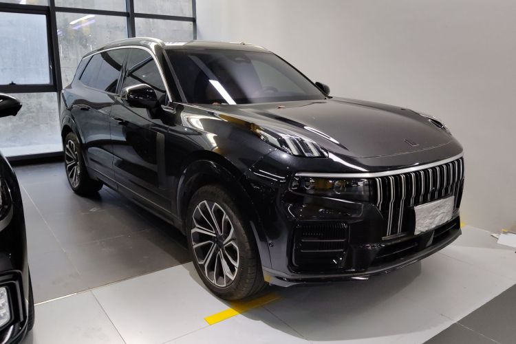 Lynk & Co 09 2024 car image #4