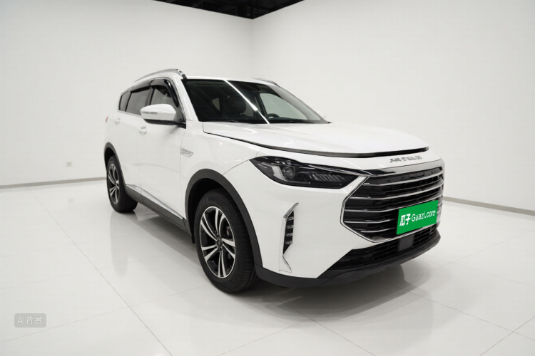 X70 PLUS 2022 car image #4