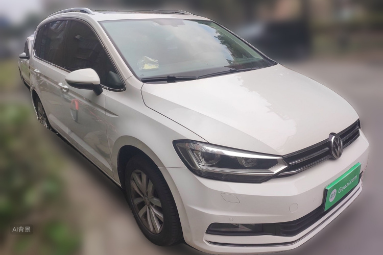 Volkswagen Touran 2017 immagine di auto #4