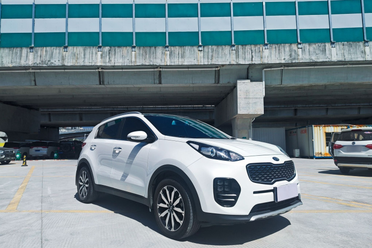 Kia KX5 2017 صورة سيارة #4