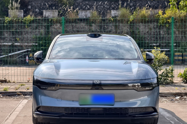 极氪 极氪007 2024 汽车图片 #4