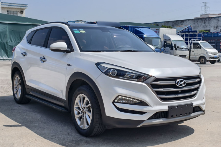 Hyundai Tucson 2017 صورة سيارة #4