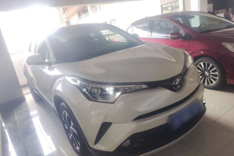 Toyota Izoa 2020 car image #4